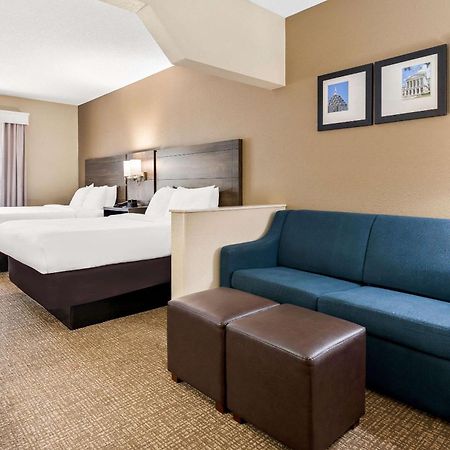 וורנר רובינס Comfort Suites Near Robins Air Force Base מראה חיצוני תמונה
